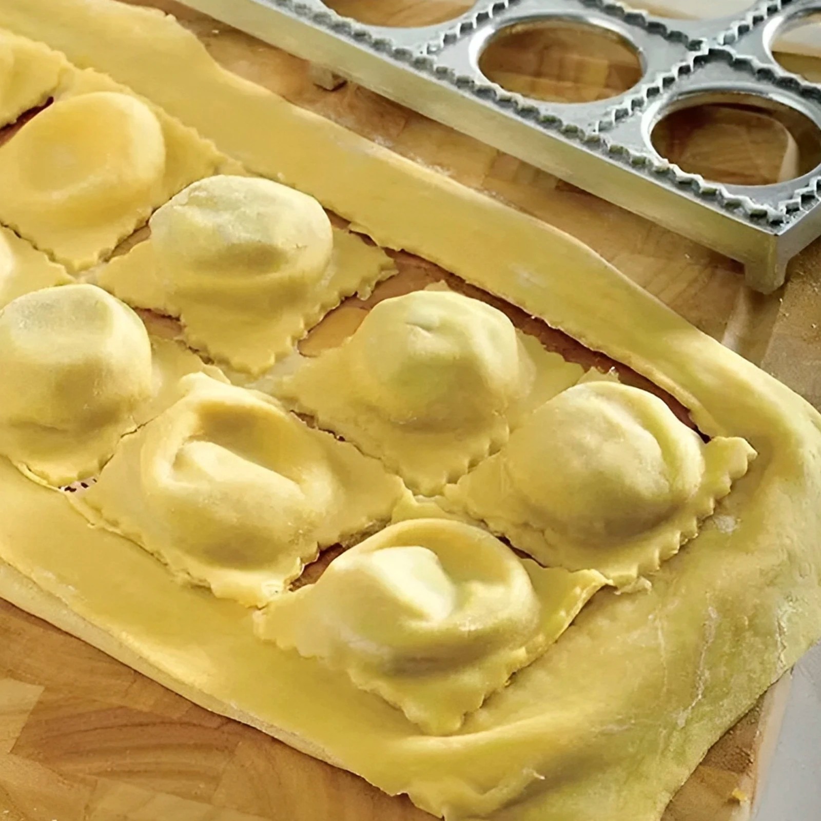 12 Delikli Mantı Kalıbı, Manue - Gaming Kitchen Accessories incelemesi ve fiyatı